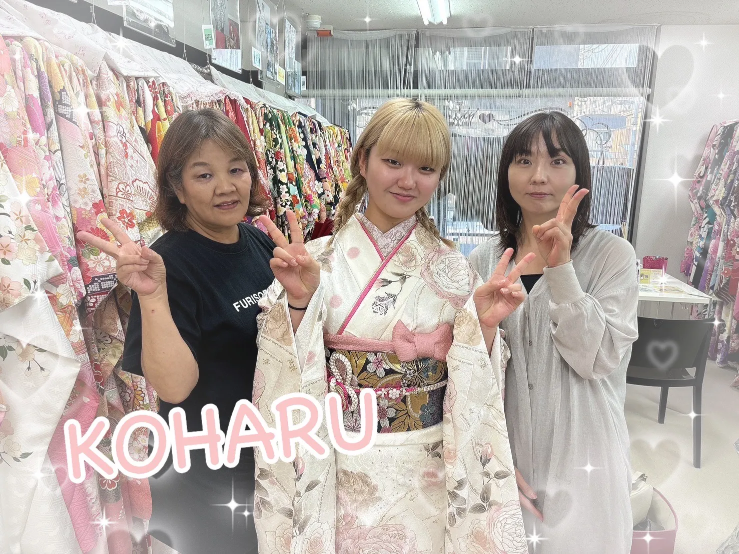振袖 レンタル 奈良 振袖安い ヘップバーンシャネルカラー 白/薄ピンク バラ/リボン柄 かわいい スワロフスキー付き レースインナー/ヒールコーデ ぴょな