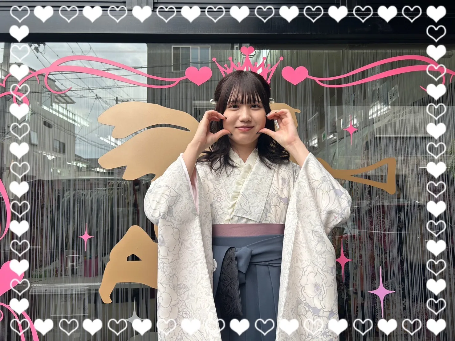 卒業式 袴 前撮り撮影会玉城ティナ×紅一点ブランド袴 ラベンダー/淡い色 椿柄/総柄 シンプル かわいい トレンド 同系色コーデ