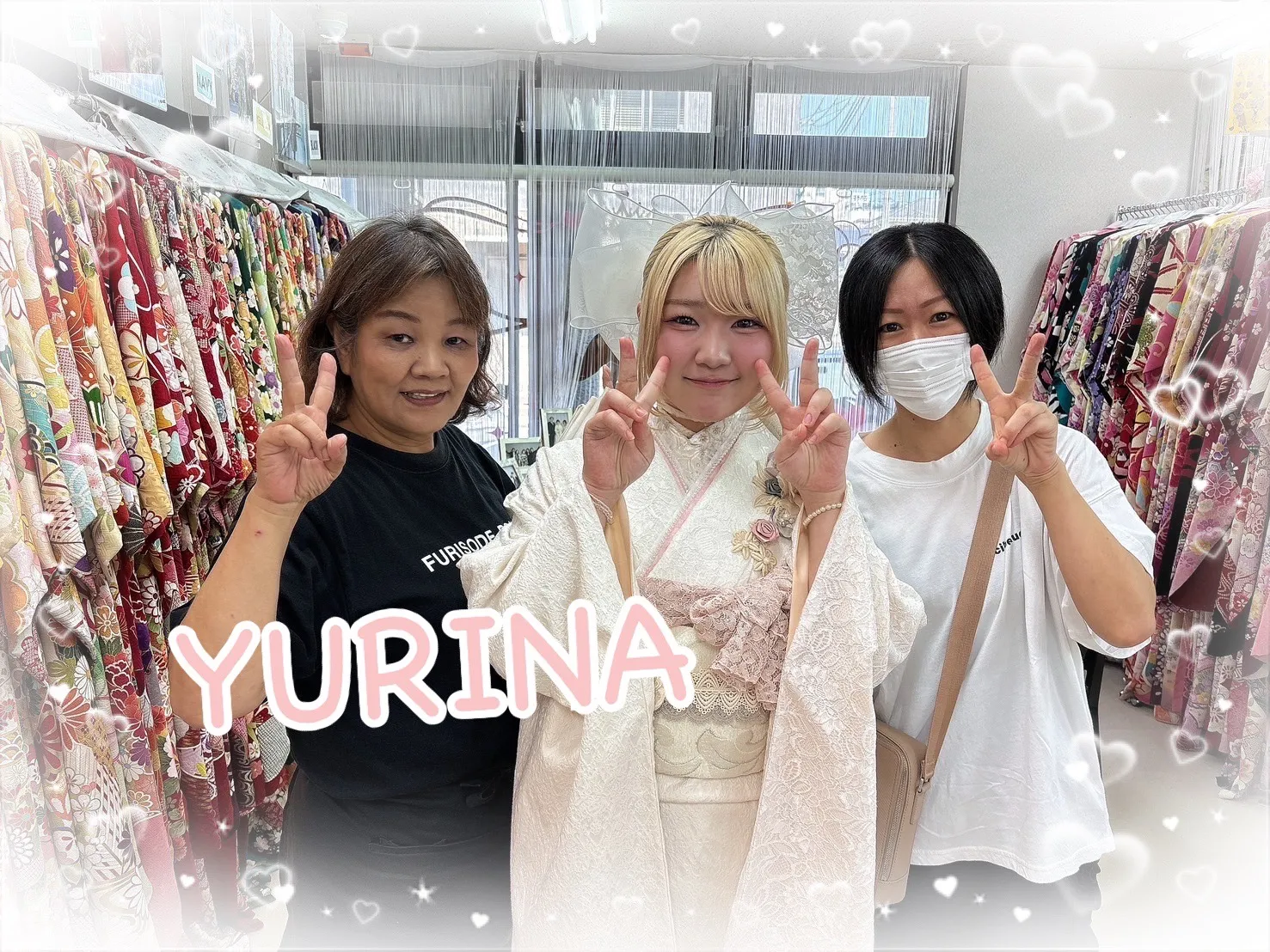 振袖 レンタル 奈良 振袖安い ヘップバーン“ミニョン”(かわいい) 白 立体花 フレンチレトロ おしゃれな ガーリー レースインナー/ブーツコーデ 香音ちゃん