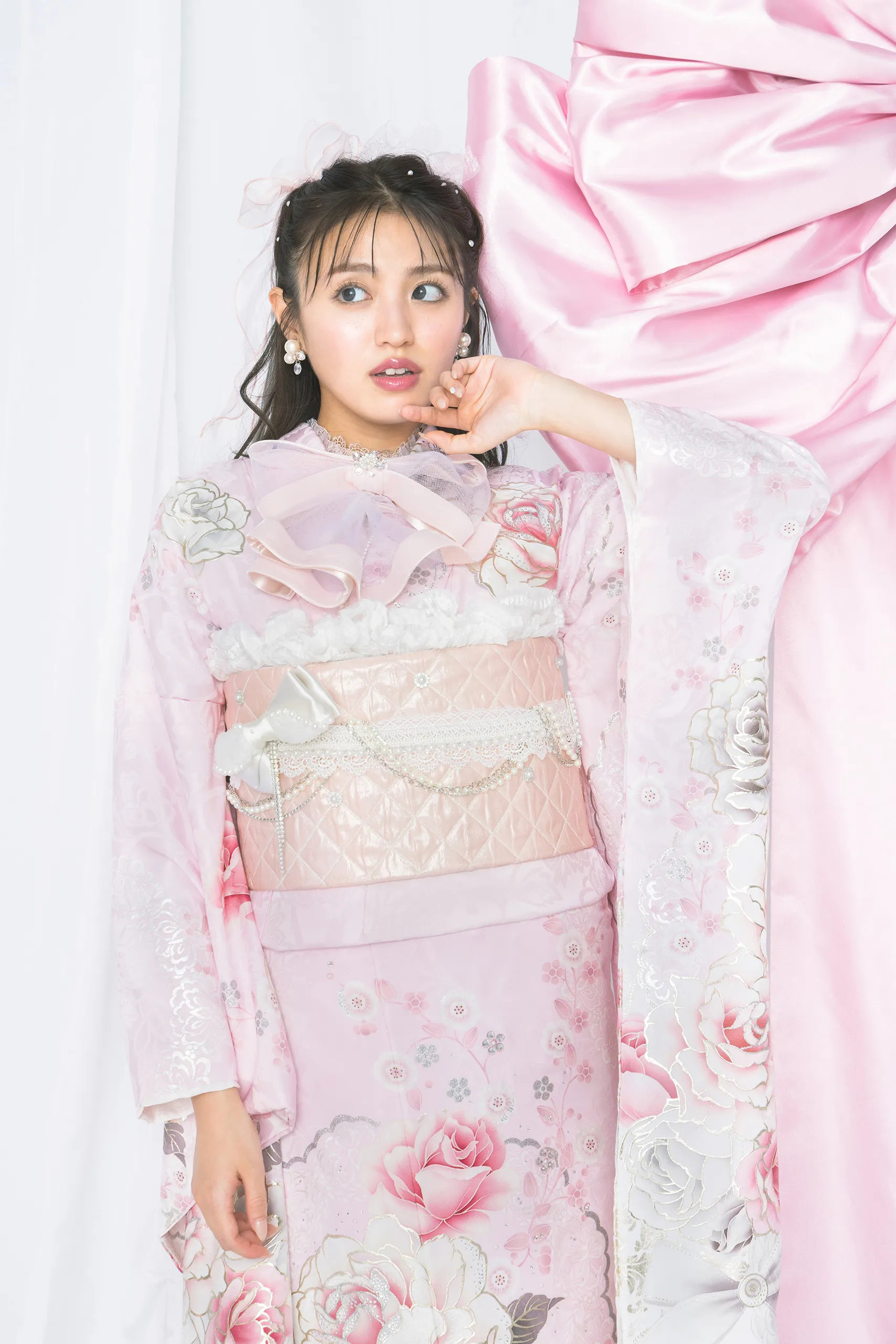 成人式振袖レンタル　コスメカラー　かわいい　ピンク