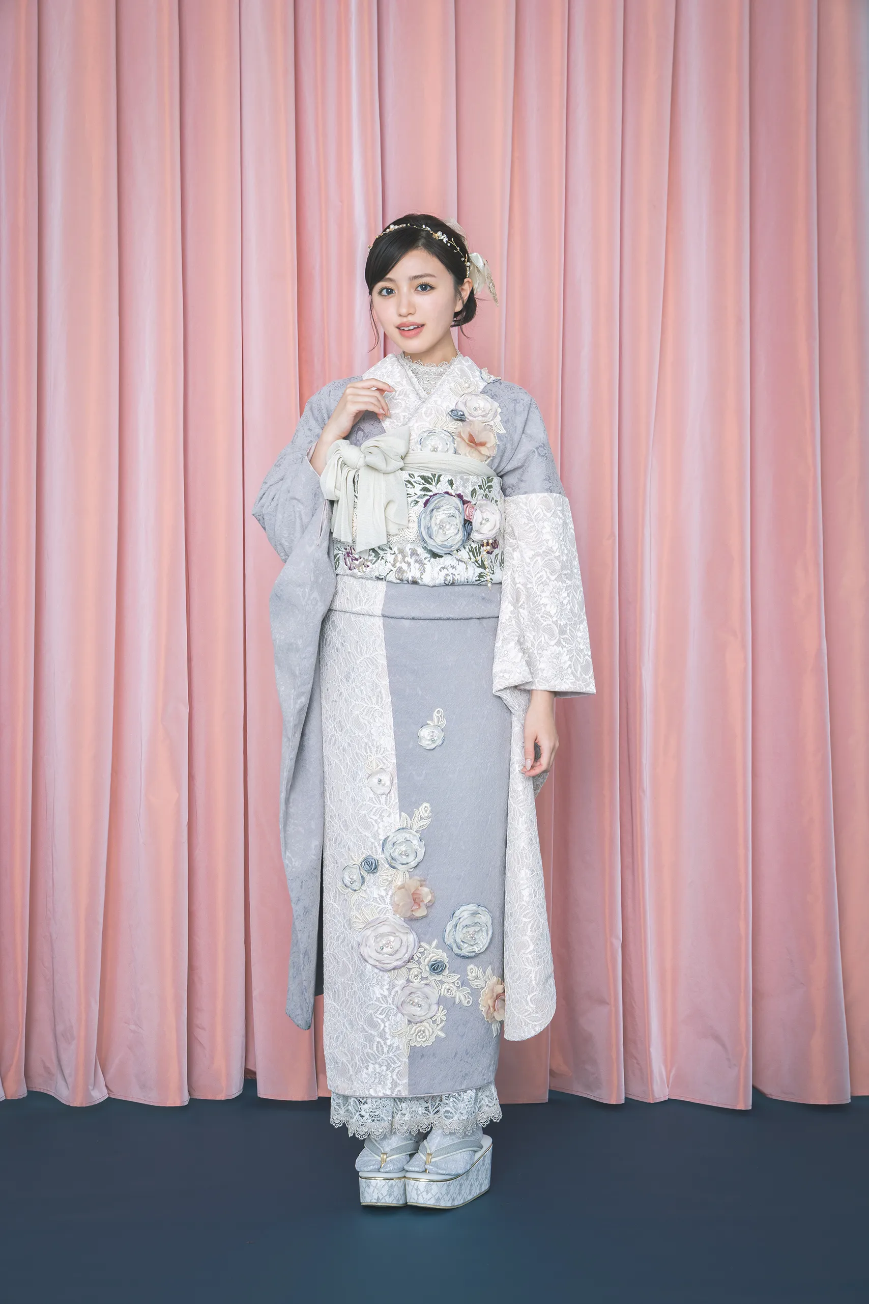 成人式振袖レンタル　ミニョン　立体花