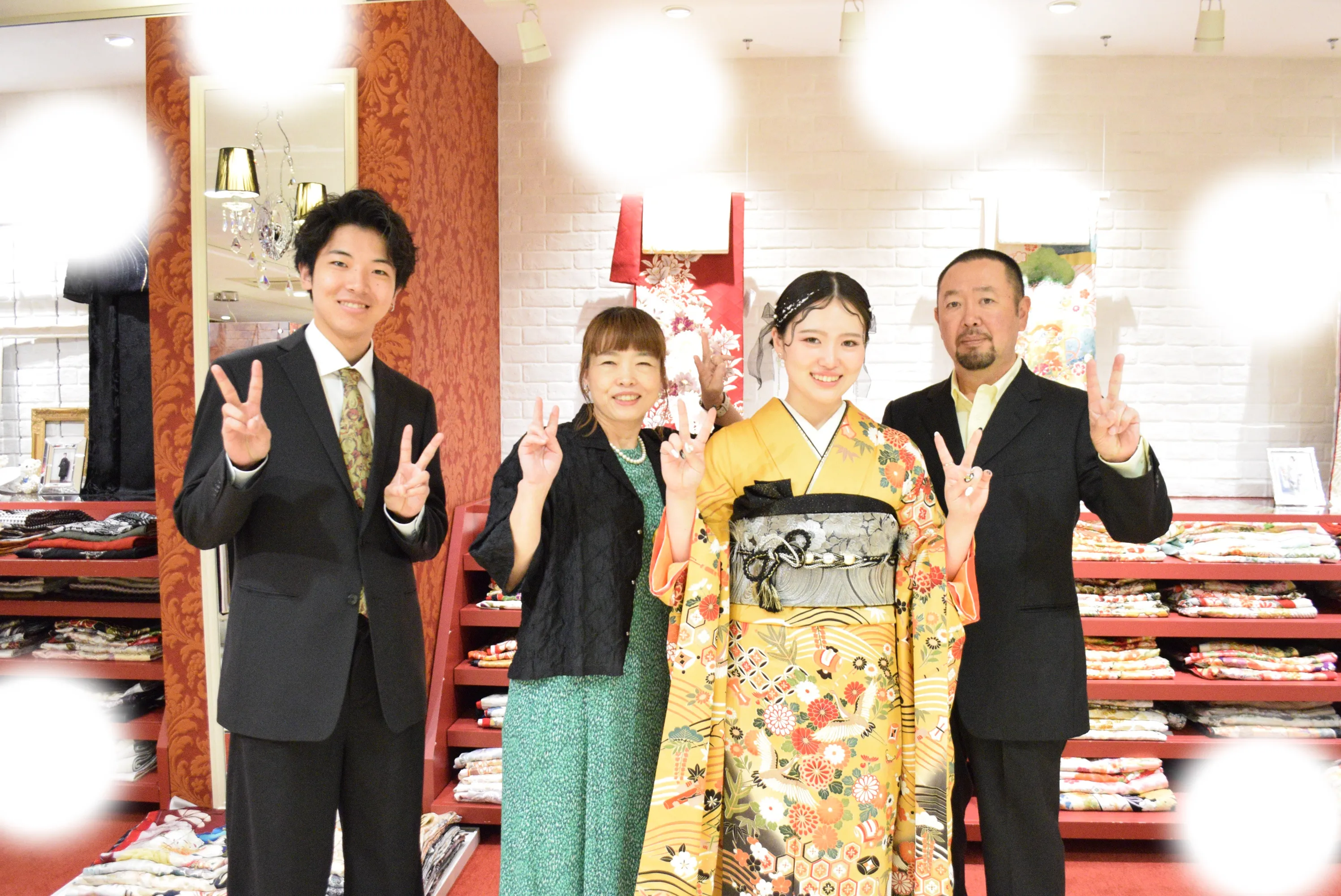 成人式　前撮り　梅田　古典　黄色　王道　可愛い　オシャレ　家族写真