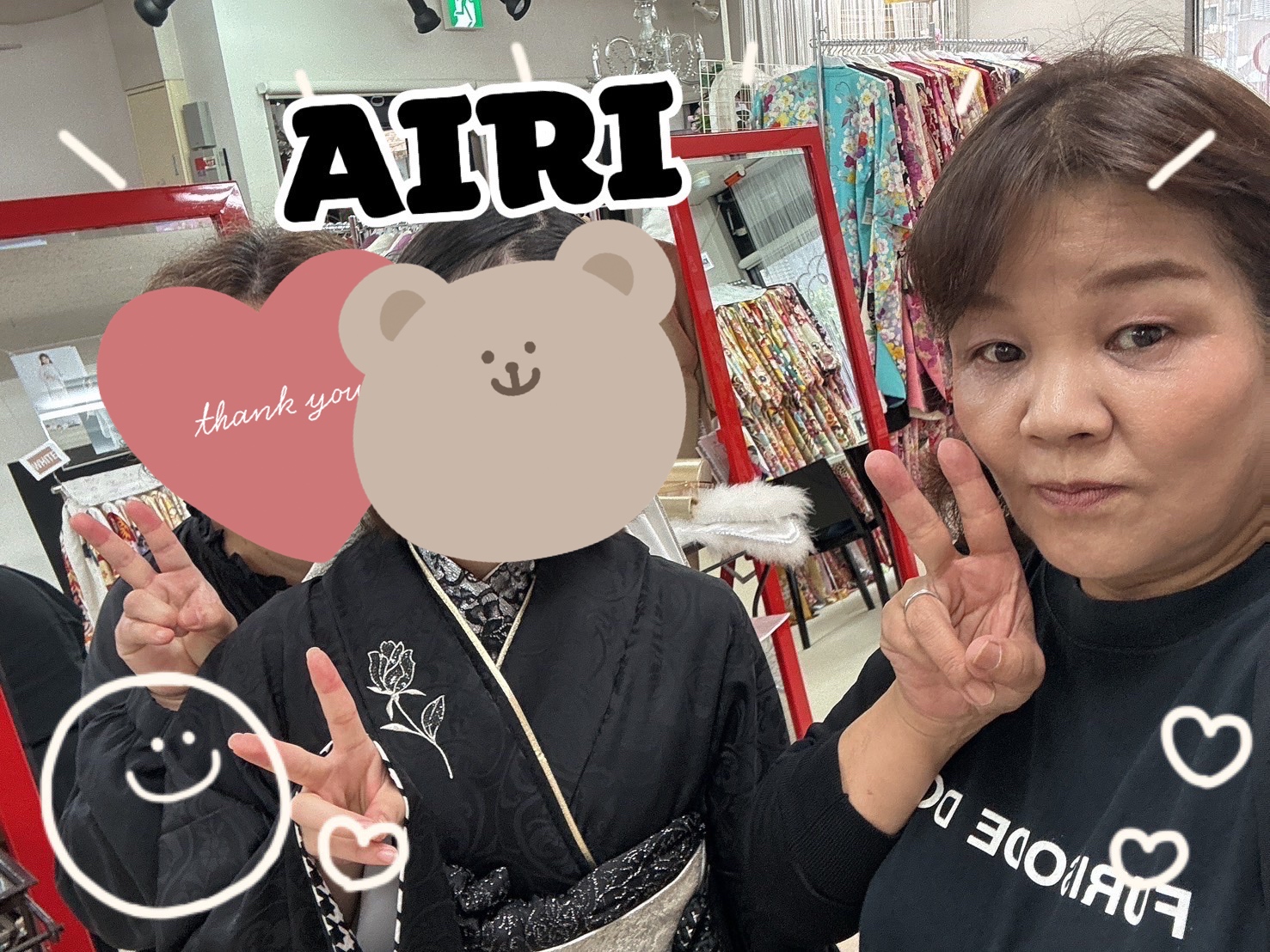 振袖　レンタル　奈良　振袖安い　ヴィンテージスタイル　ブラック/黒ベース　ワンポイント刺繍　人と被らない　シンプル振袖　おしゃれな着こ