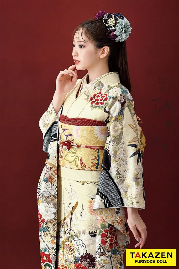 TAKAZENのレンタル振袖 正統派古典/ひいな　クリーム　牡丹に菊手毬鶴　かわいらしい　綺麗　清楚　上品　おしとやか【通販可】K1156