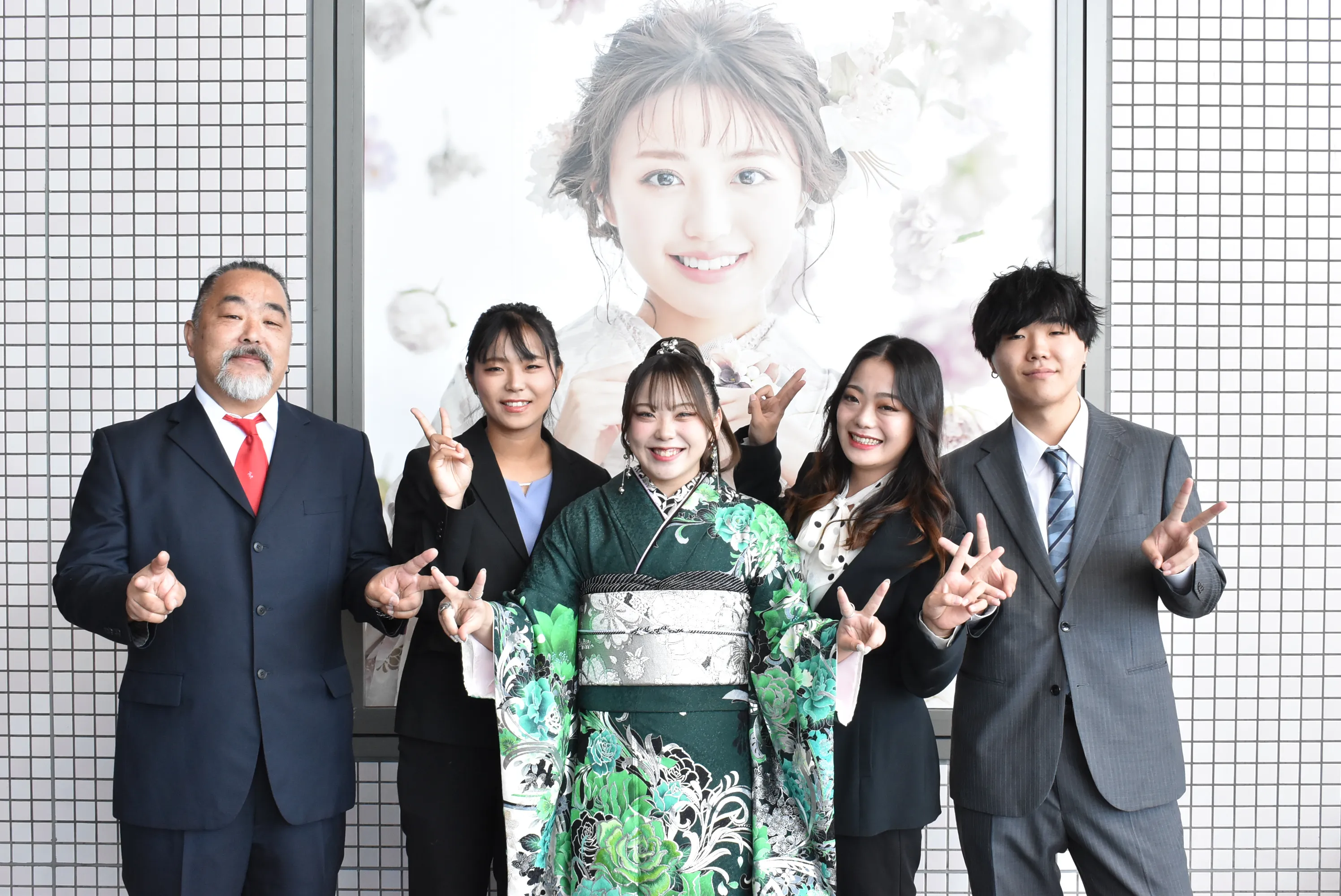 2025成人　前撮り撮影会　緑　モード　派手