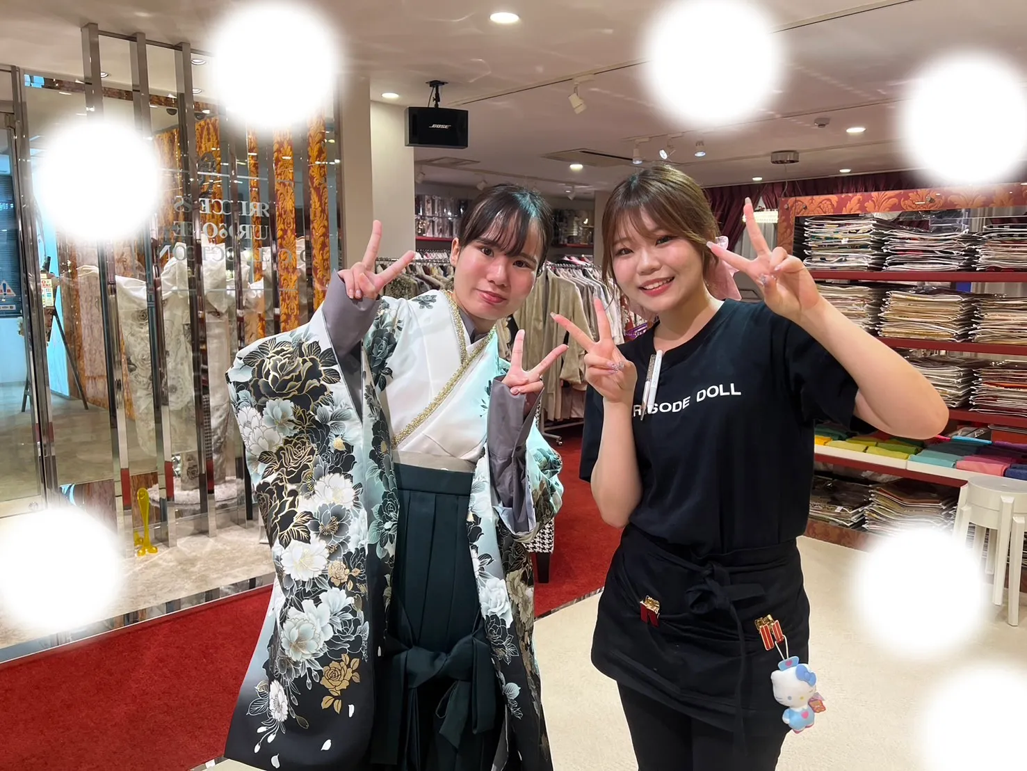 卒業式　袴レンタル　梅田　かっこいい　おしゃれ　バラ柄　緑