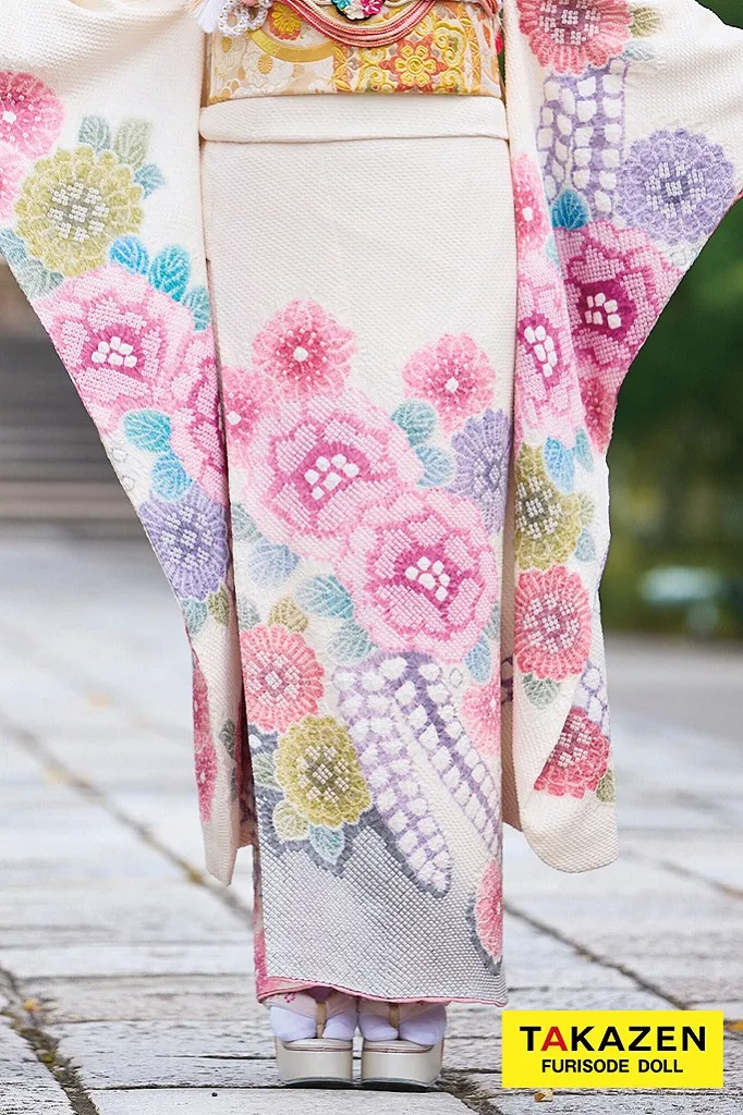 TAKAZENのレンタル振袖 高級古典振袖　藤娘きぬたや・総絞り　白/ピンク　上品　綺麗　かわいい　南琴奈【通販可】22002