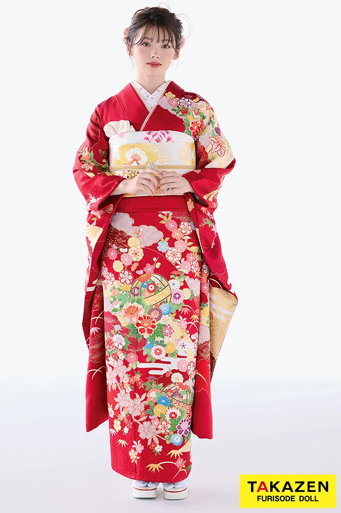 TAKAZENのレンタル振袖 プレミアム古典 吉澤織物/最高級金彩手描友禅 赤 鞠柄 上品な振袖 清楚 南琴奈【通販可】22008
