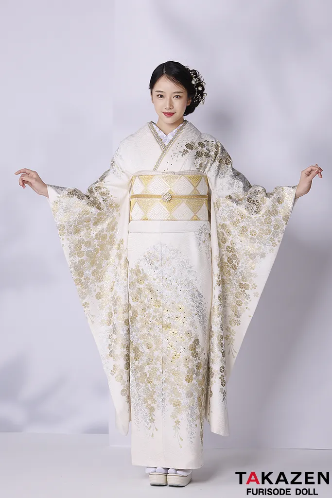 TAKAZENのレンタル振袖 最高級古典柄振袖　関芳/最高級金駒金彩刺繍友禅　白/金　桜柄　キラキラ　上品　正絹　スワロフスキー付き　透明感のある　天翔天音【通販可】24039