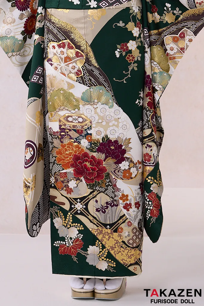TAKAZENのレンタル振袖 正統派古典　緑　牡丹柄/貝桶柄　金彩金駒刺繍京友禅　おしとやか　綺麗　清楚　品のある振袖　南琴奈【通販可】26018