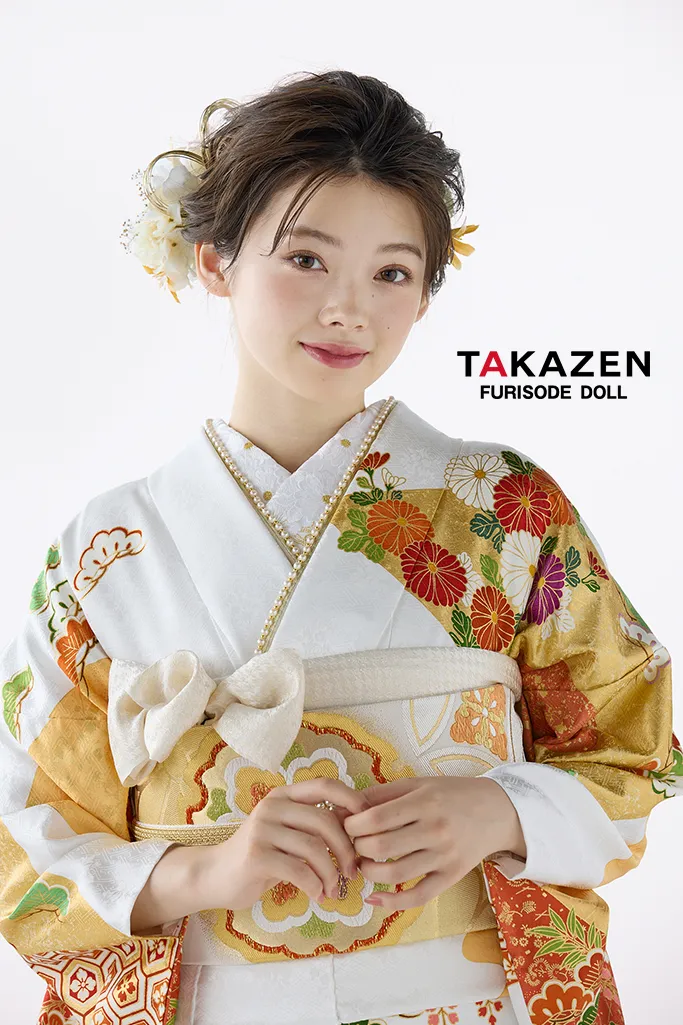 TAKAZENのレンタル振袖 プレミアム古典　吉澤織物/逸品/最高級染繍桶絞り友禅　白エンジ　高級振袖　上品　柄小さめ　金駒刺繍　南琴奈【通販可】26029
