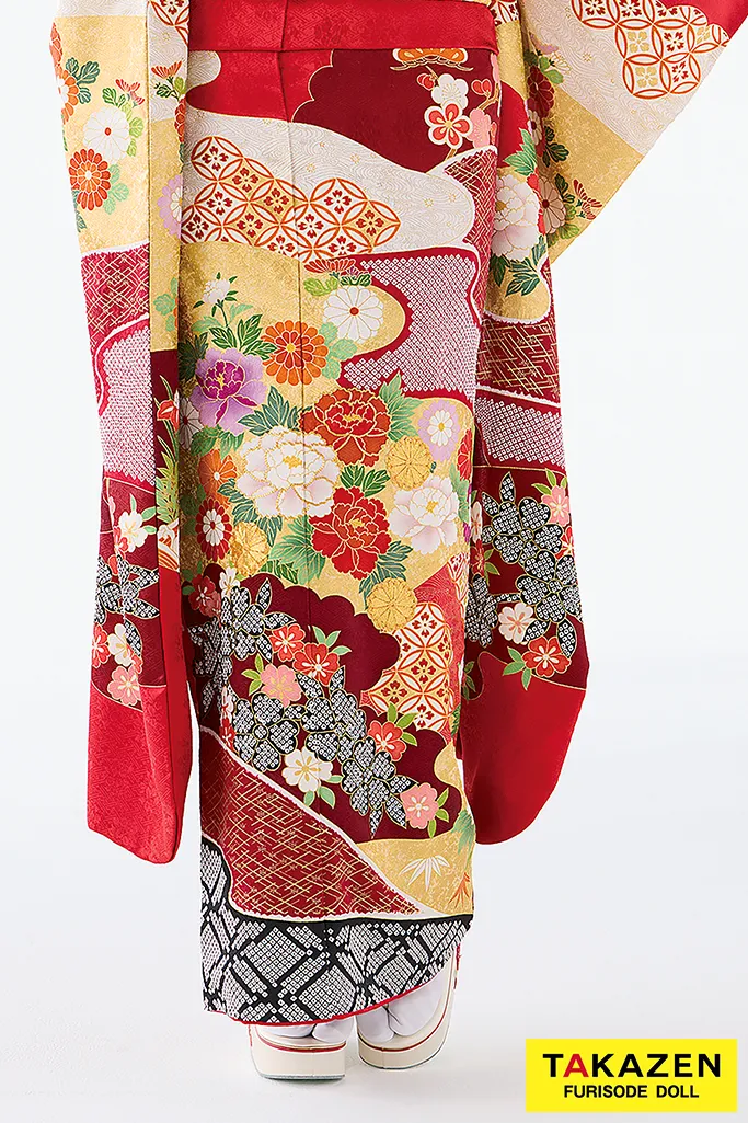 TAKAZENのレンタル振袖 プレミアム古典　吉澤織物/逸品　最高級染繍桶絞り友禅 　赤　牡丹柄　上品な振袖　綺麗　南琴奈【通販可】26031