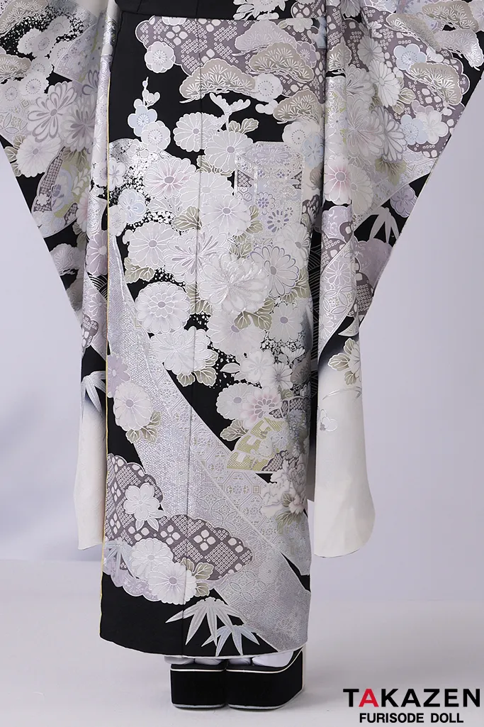 TAKAZENのレンタル振袖 高級古典　関芳/最高級金彩刺繍友禅　黒/シルバー　レース　かっこいい　大人っぽい振袖　天翔天音【通販可】26033