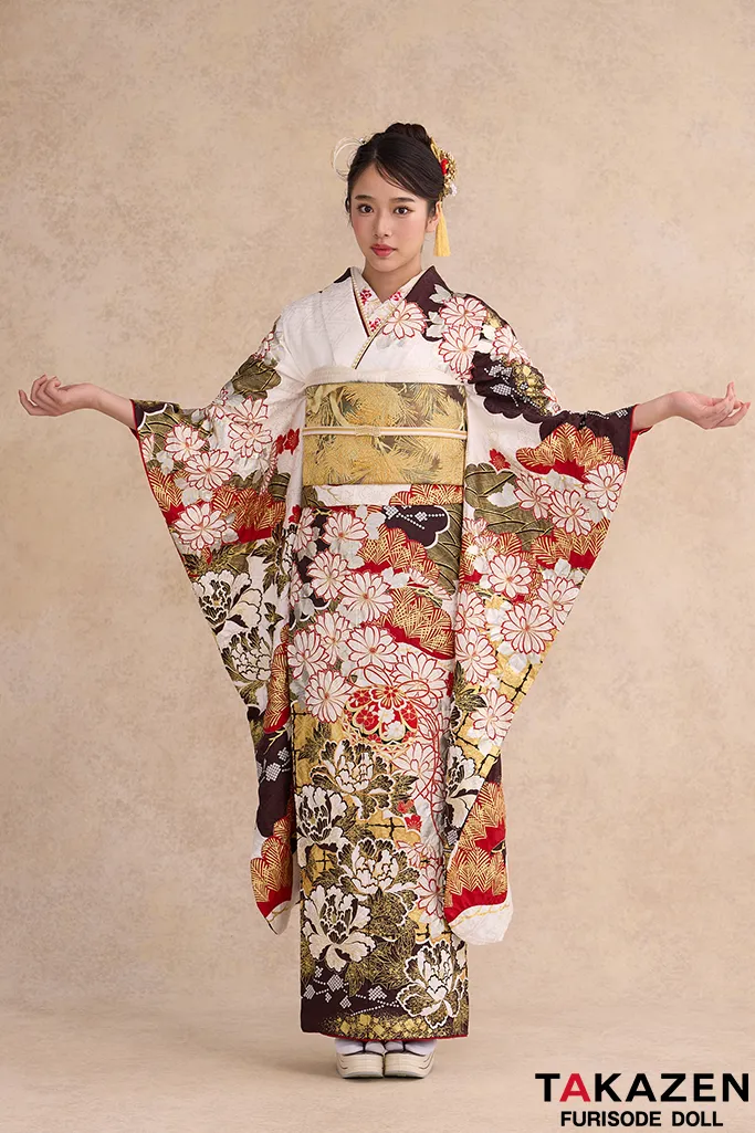 TAKAZENのレンタル振袖 最高級古典柄振袖　滝泰/最高級金彩刺繍絞り友禅　赤/金　牡丹柄　大人っぽい　絞り　天翔天音【通販可】26040