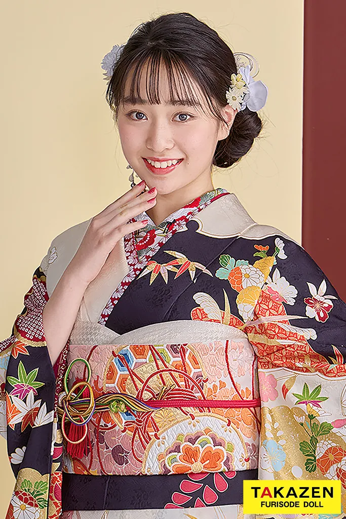 TAKAZENのレンタル振袖 高級古典振袖　青柳/最高級絞り手描友禅　白/紺/赤　柄小さめ　高級古典振袖　おしとやか　綺麗　藤岡舞衣【通販可】26051