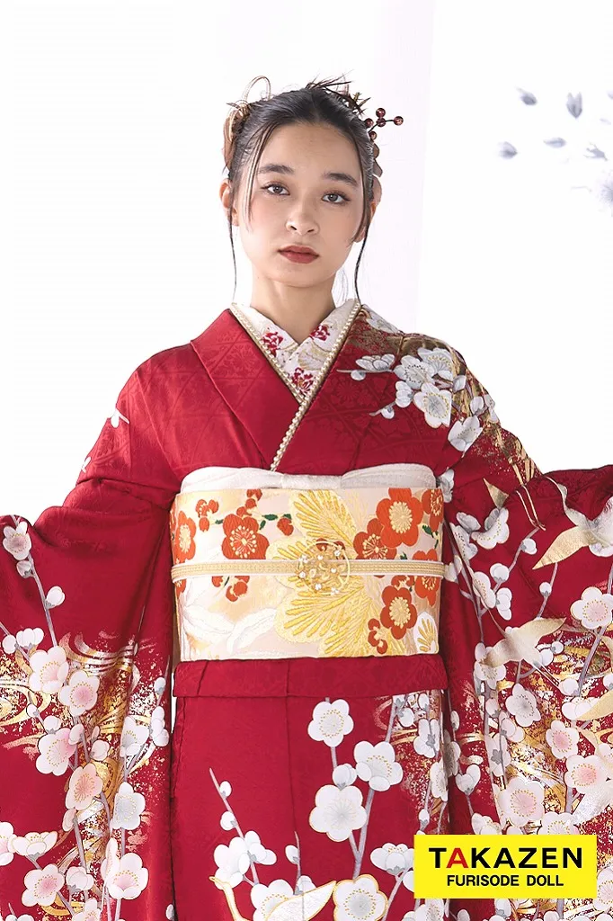 TAKAZENのレンタル振袖 最新作粋古典　赤/白　鶴柄/梅柄/流水模様　大人っぽい振袖　かっこいい　綺麗　華やか　弓ライカ【通販可】26072