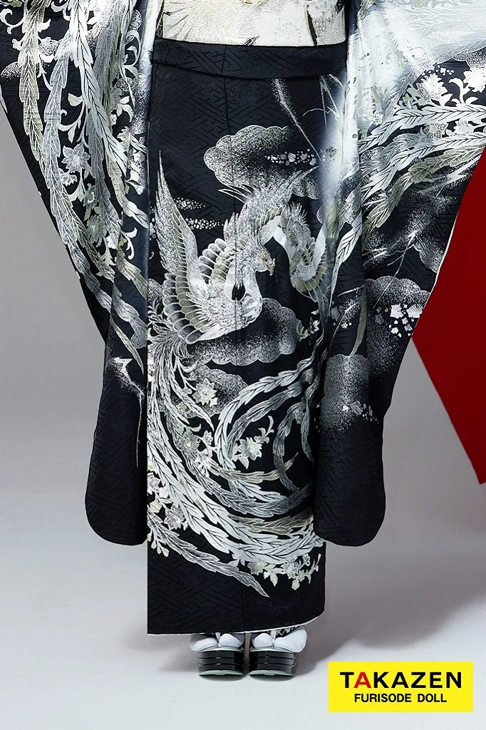 TAKAZENのレンタル振袖 最新作ジャパンモード　黒/シルバー　鳳凰　かっこいい　いかつい　派手　目立つ　花魁風　スワロフスキー付き　中村りおん【通販可】26075