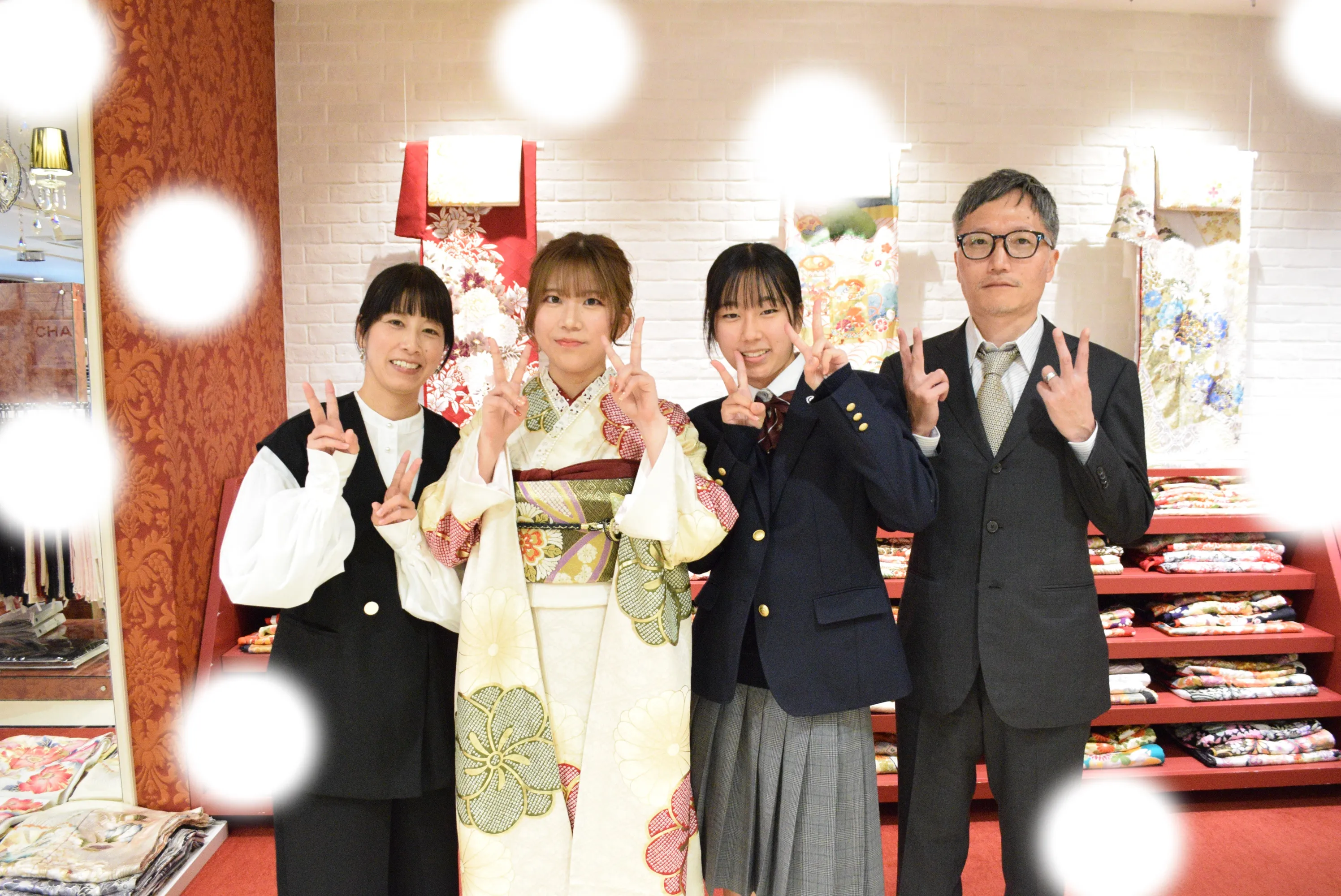 成人式　前撮り　梅田　袴　くすみカラー　かわいい　イマドキ　淡色　古典　タカゼン　撮影