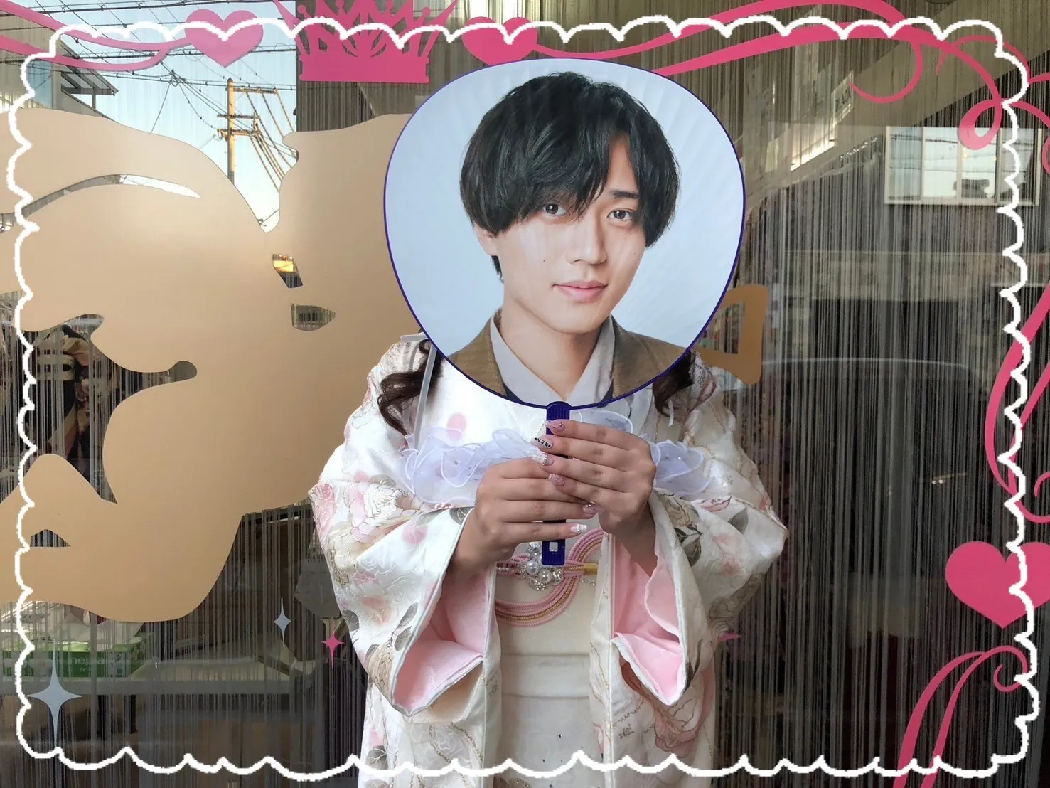 成人式 振袖 前撮り撮影会 ヘップバーンシャネルカラー 白/ピンク バラ/リボン柄 かわいい スワロフスキー付き レースインナー/ヒールコーデ ぴょな