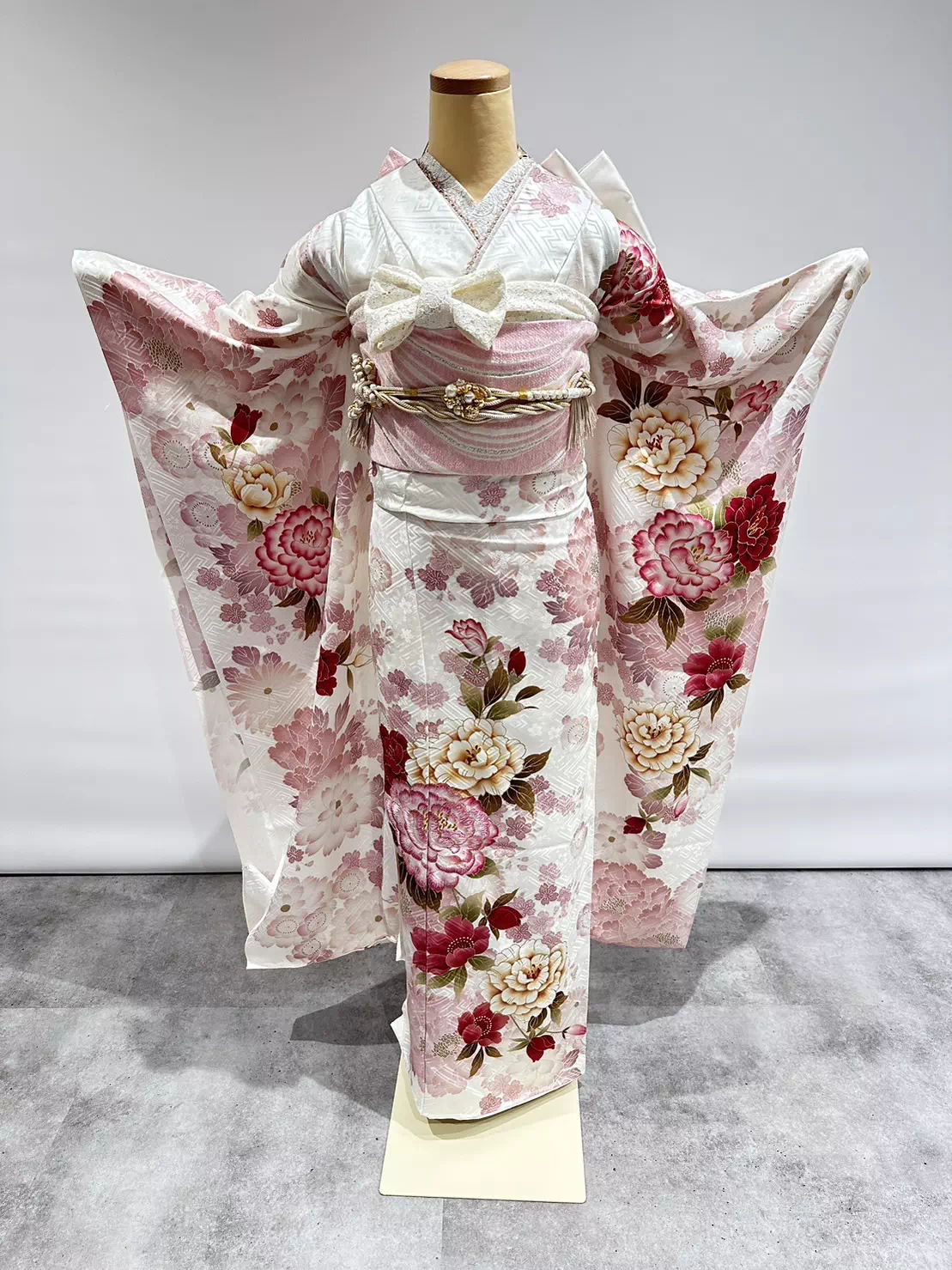TAKAZEN姫路店 姫路市 成人式 卒業式 袴 振袖 イマドキ振袖 香音
