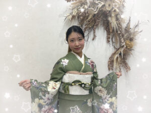 振袖　レンタル　前撮り　撮影会　可愛い　おしゃれ　かっこいい　イマドキ　くすみ　レトロ　安い
