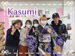 振袖 レンタル 奈良 振袖安い ヘップバーン 紫/黒/ゴールド バラ柄 ベルベット素材 セレブ 高級エレガント振袖 スワロフスキー付き 夏音