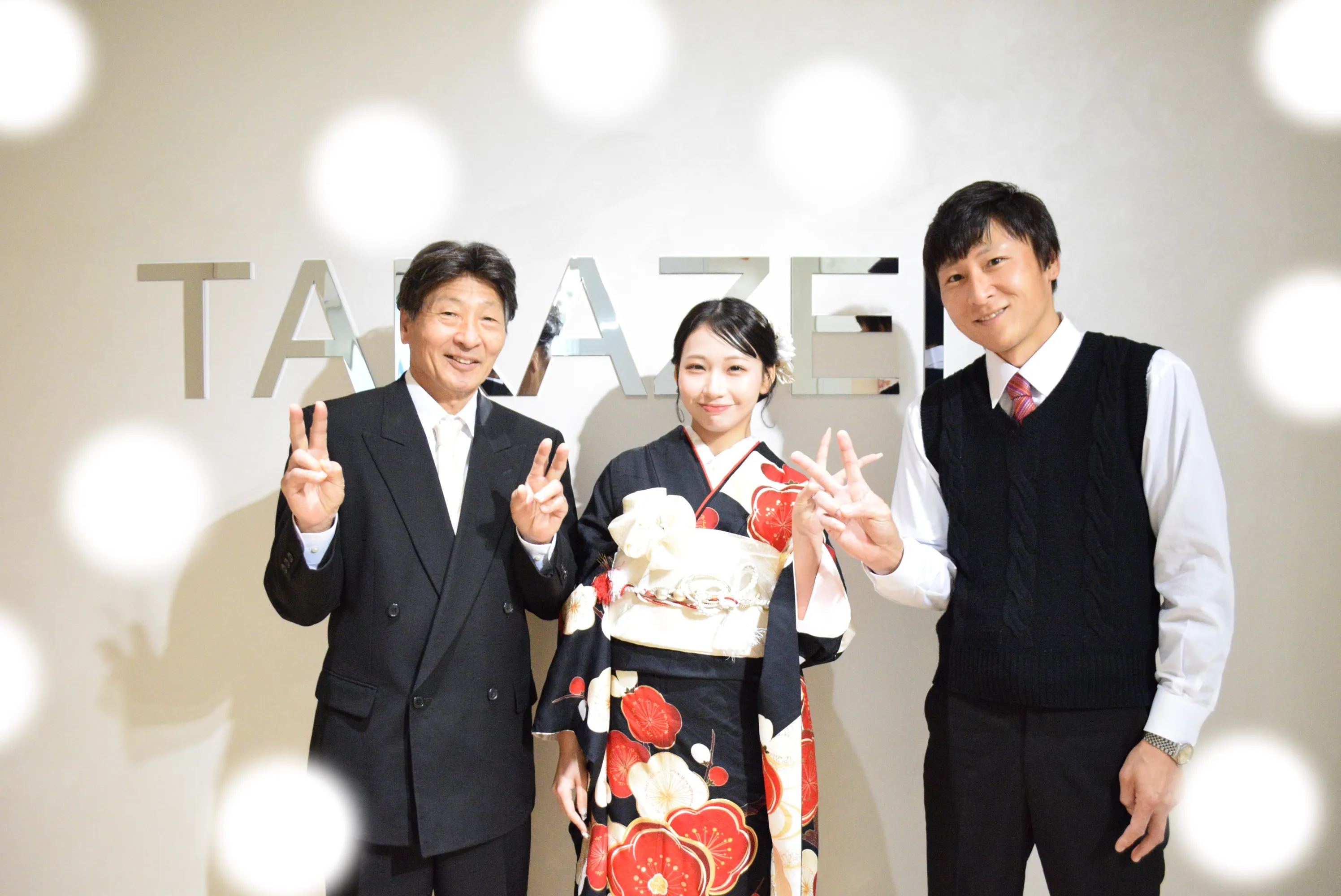成人式　前撮り　梅田　袴　くすみカラー　かわいい　イマドキ　淡色　古典　タカゼン　撮影