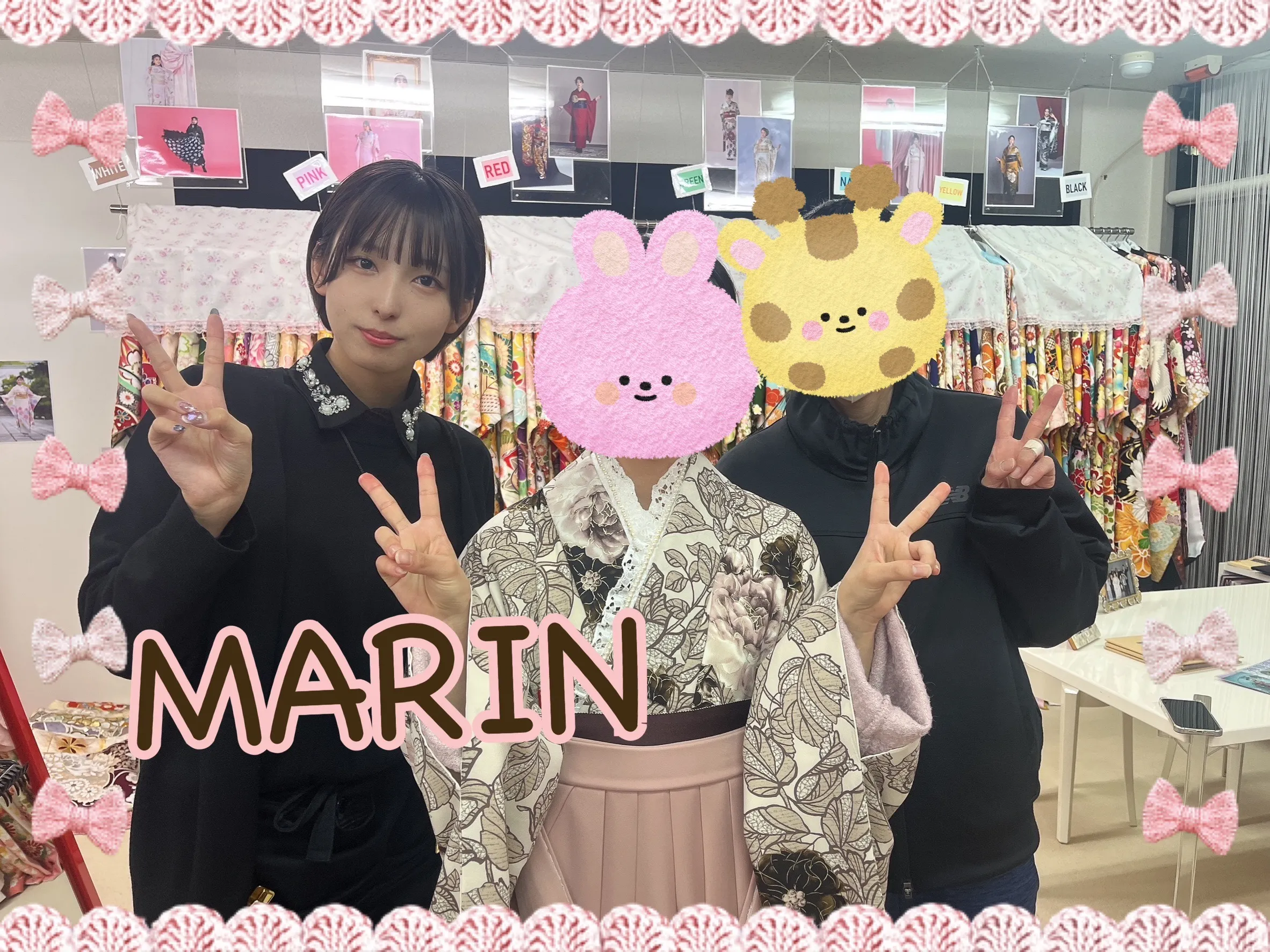 袴　レンタル　奈良玉城ティナ×紅一点ブランド袴　ブラウン/茶色/ダスティーカラー　洋柄　アンティーク調　人気　お洒落　リボン半襟