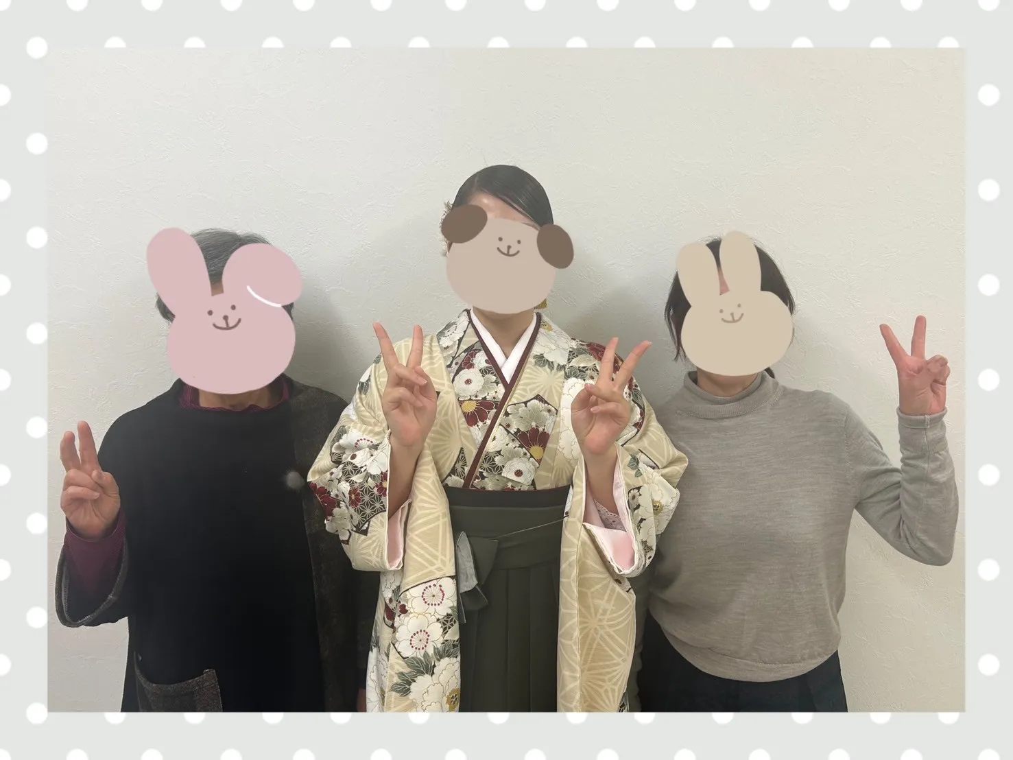 卒業式 袴 前撮り撮影会 九重ブランド袴 古典柄 ベージュ/オフカラー 梅柄 王道 はんなり 統一感のある着こなし