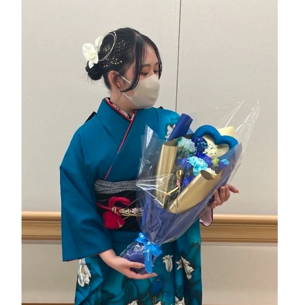 振袖レンタル　成人式　なんば　心斎橋　大阪　人気　可愛い　青