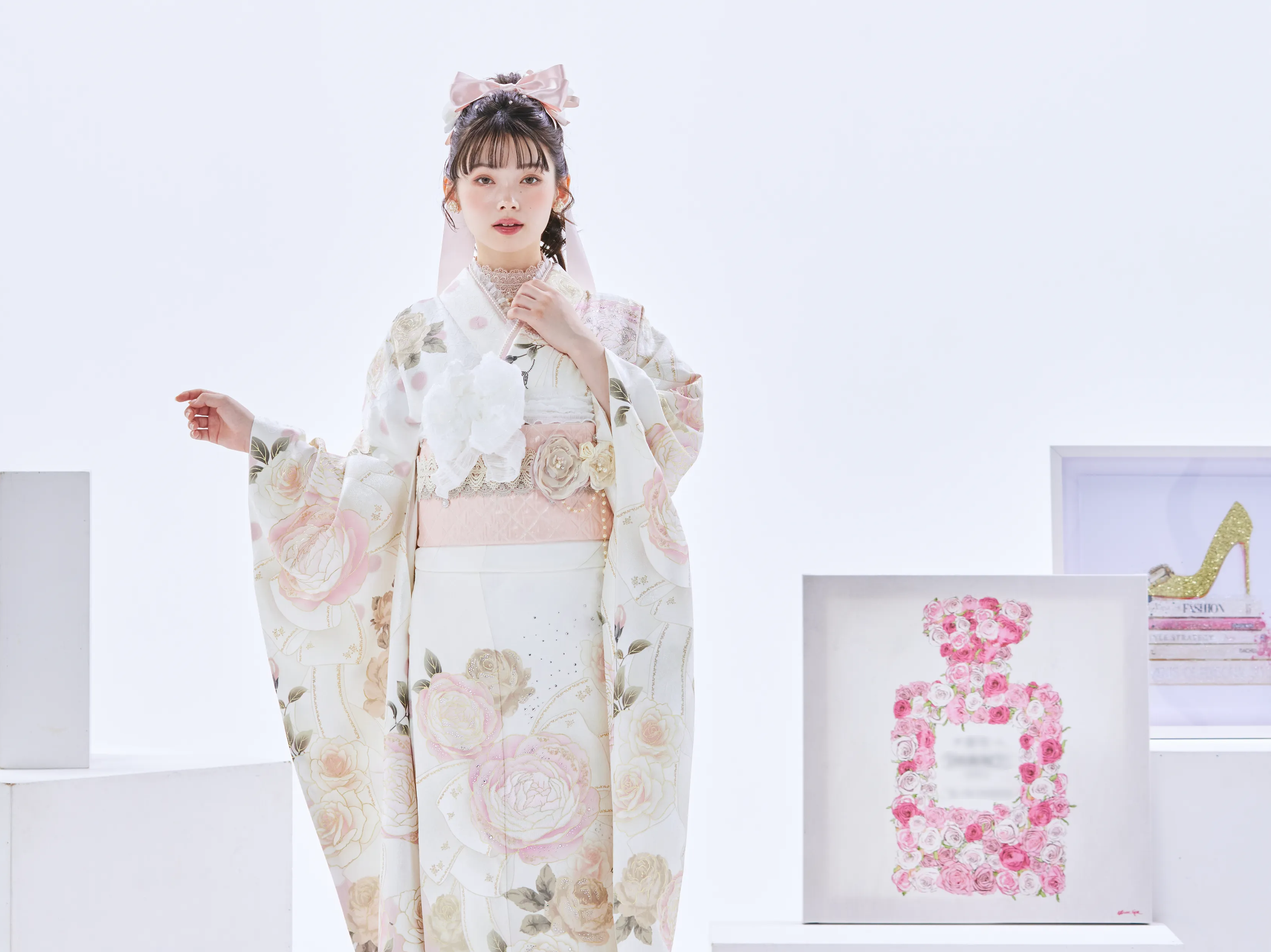 成人式振袖レンタル　ヘップバーン　かわいい　白ピンク
