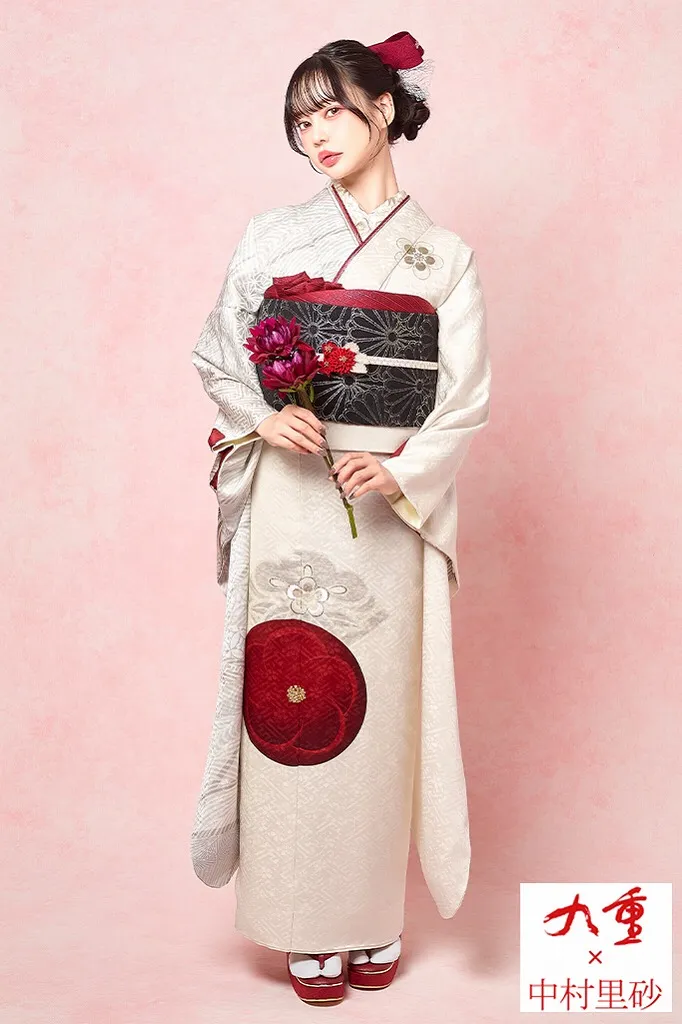 TAKAZENのレンタル振袖 九重×中村里砂 白/赤/紅白 梅柄 シンプル ワンポイント 大人っぽい 綺麗 レトロ古典振袖 すっきり【通販可】K1159