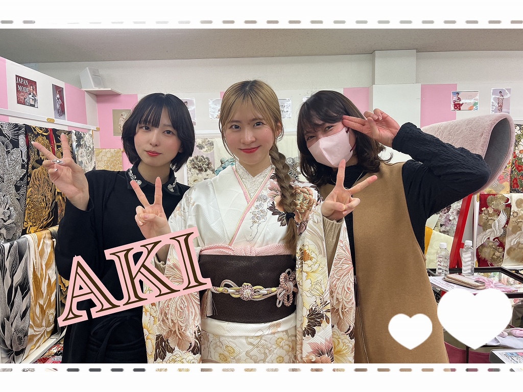 振袖 奈良 レンタル 振袖安い 森七菜ブランド袴 白/黒 乱菊柄 ガーリー おしゃれ かわいい 今どき 流行り