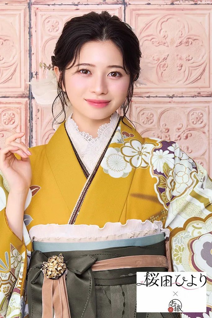 TAKAZENのレンタル袴 桜田ひより×志織ブランド袴　からし/マスタード　古典柄　おしとやか　清楚　上品　落ち着いた印象【通販可】R26014