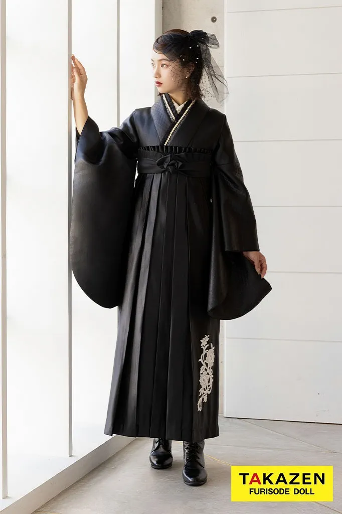 TAKAZENのレンタル袴 ヴィンテージスタイル　黒　レザー素材　かっこいい　大人っぽい　スタイリッシュ　ブーツスタイル【通販可】R26019※刺繍はついてまいりません