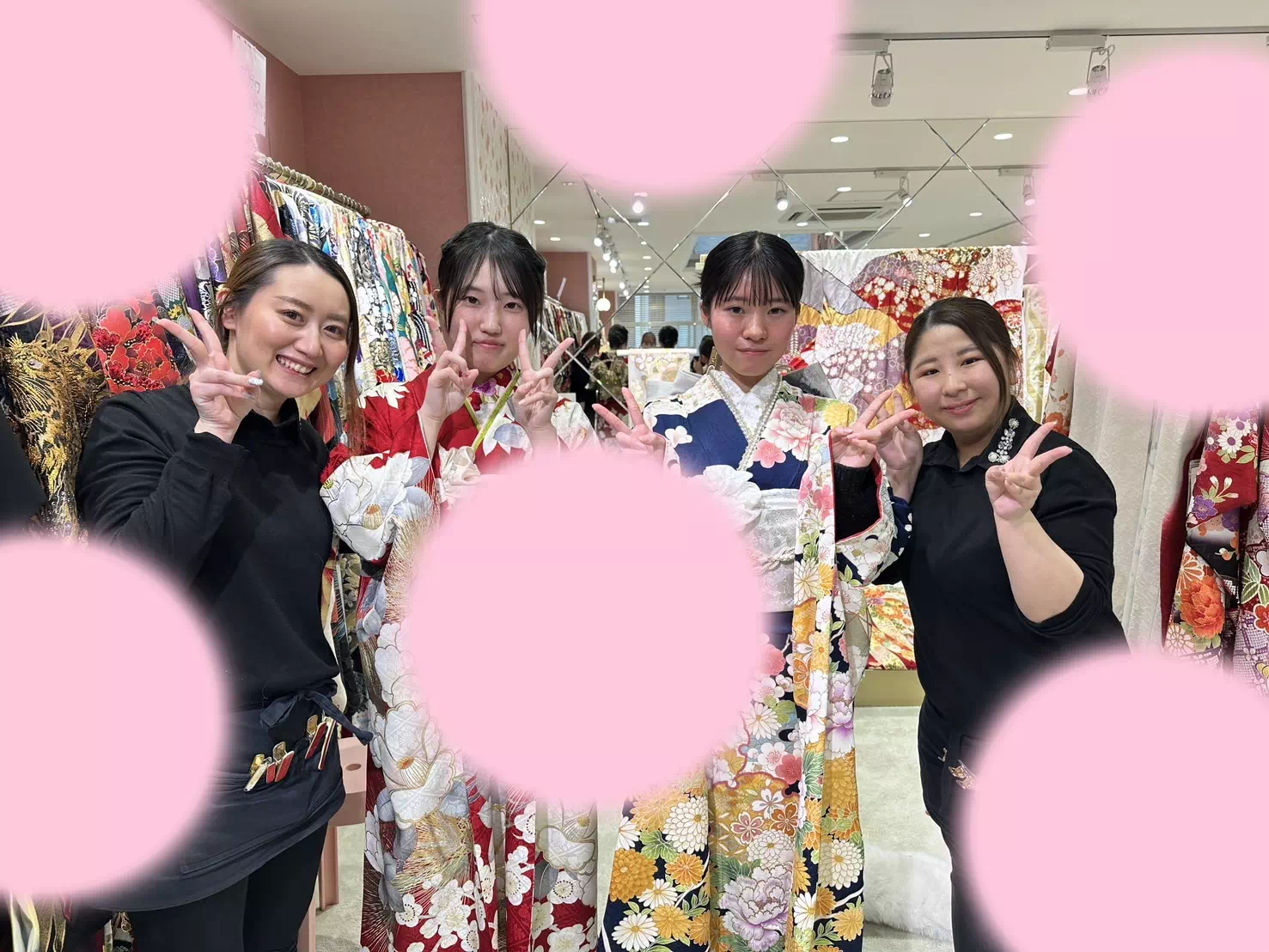 【TAKAZEN姫路店】♡16日 ペアで2028年姫路市成人式の鮮やかな正統派古典のお振袖姫ちゃん達♡