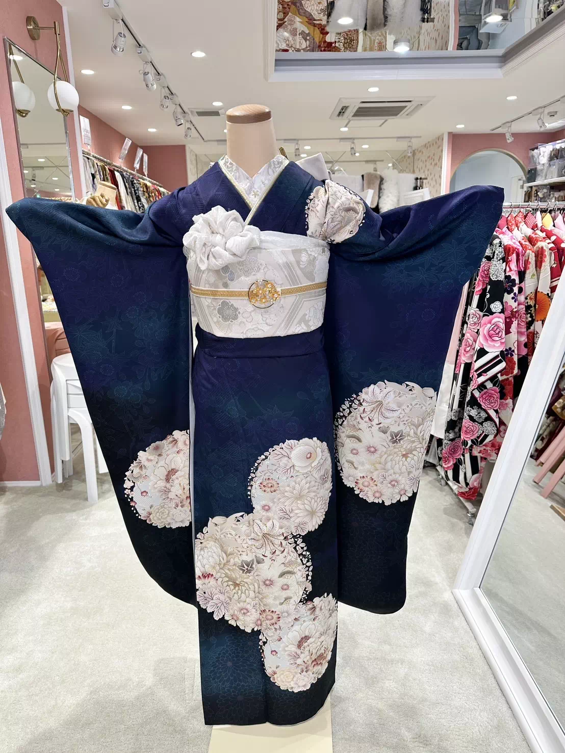 TAKAZEN姫路店 姫路市 成人式 卒業式 袴 振袖 イマドキ振袖 古典柄 口コミ 振袖レンタル イマドキコーディネート 姫路市振袖レンタル takazen 2024年成人 2025年成人 成人式