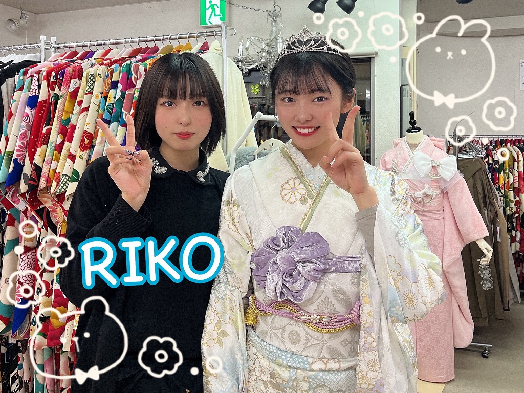 振袖 レンタル 奈良 帯 可愛い アレンジ 華やか 綺麗 イエベ パーソナルカラー 最高級古典柄振袖 関芳/最高級金彩刺繍絞り友禅 水色/白/淡い色 おしとやか 上品 透明感のある振袖 天翔天音【通販可】26037
