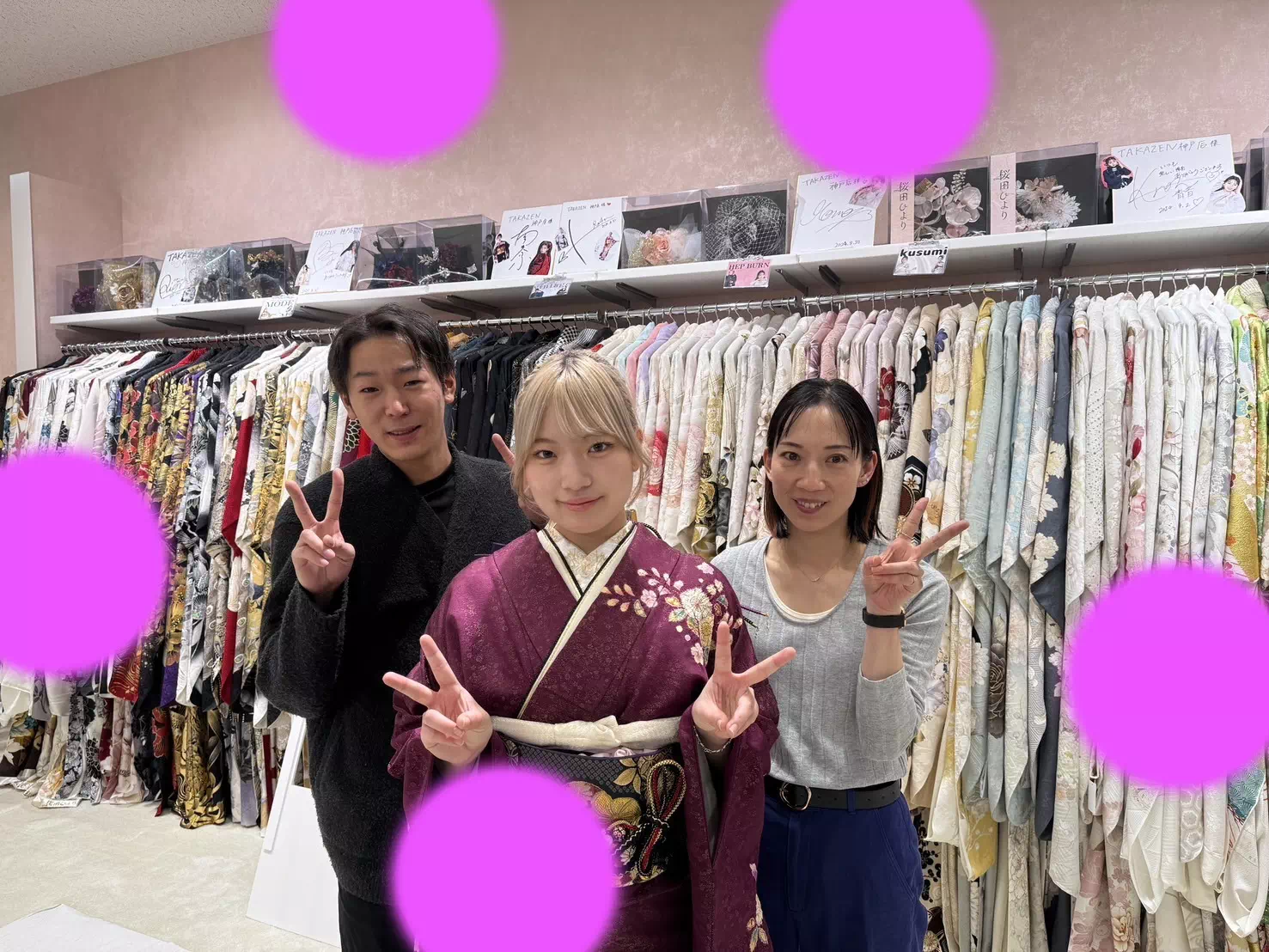 【TAKAZEN神戸旧居留地店】♡27日 　ママ振とタカゼンの小物を合わせたイマドキコーディネート♡紫色がカワイイお振袖姫ちゃん♡