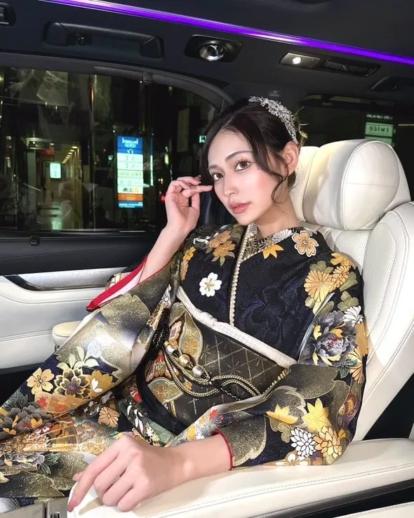 振袖 レンタル 前撮り 撮影会 可愛い おしゃれ かっこいい イマドキ くすみ レトロ 安い