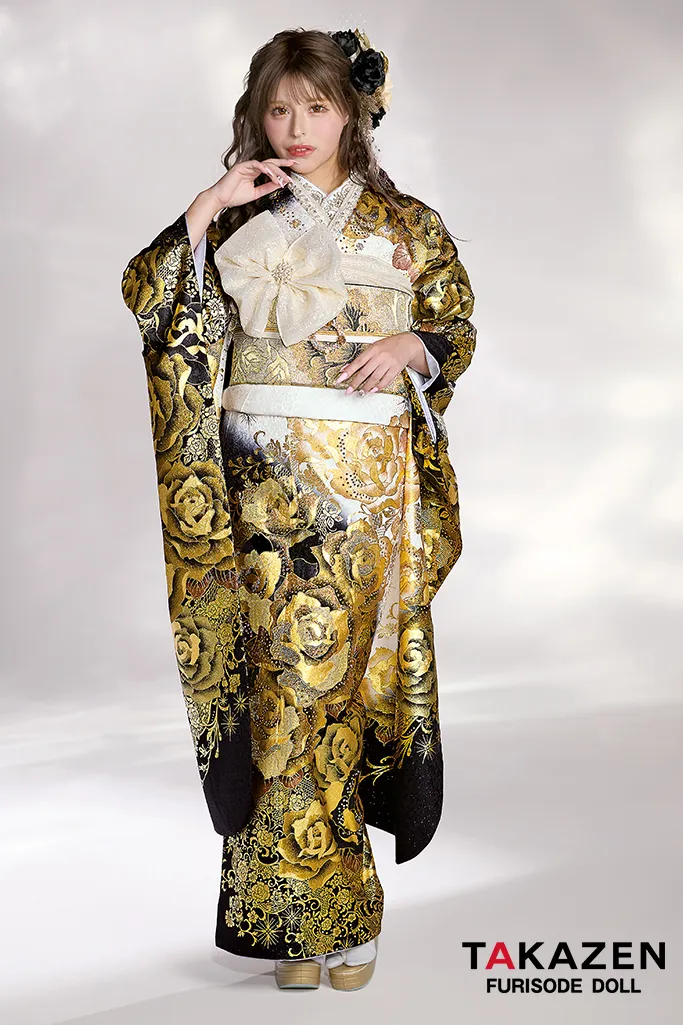 成人式振袖　黒金　かっこいい　キラキラ