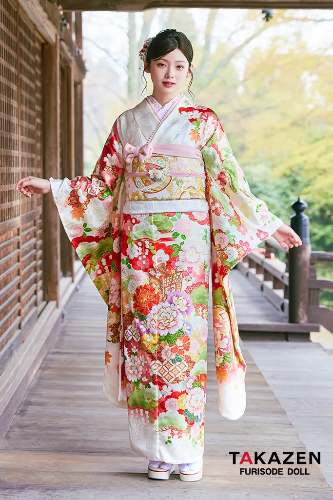 振袖レンタル　奈良　橿原　かわいい　おしゃれ　個性派　かわいい　かっこいい　くすみ　イマドキ　南琴奈　LOOKBOOK