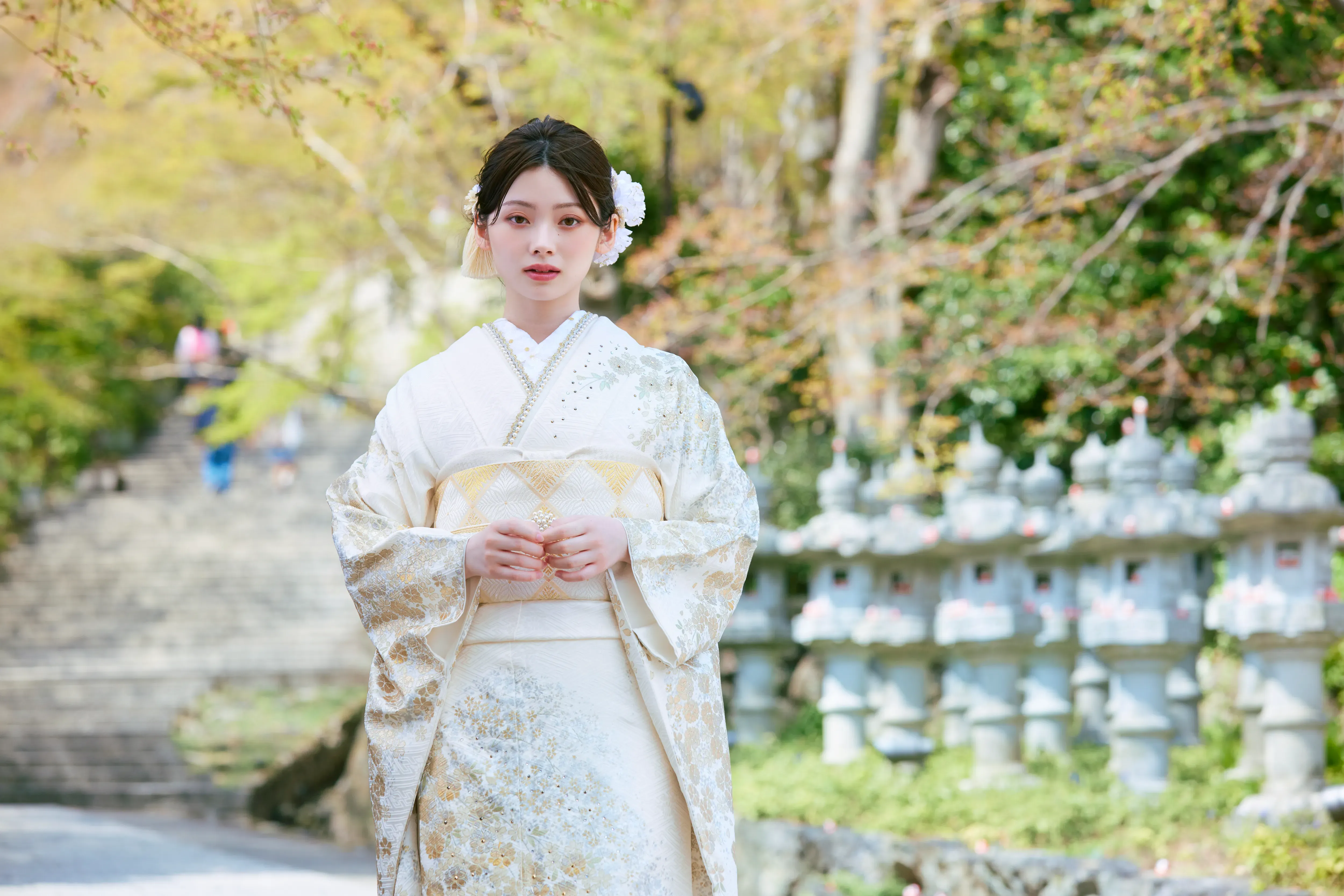 成人式振袖レンタル　南琴奈　白金