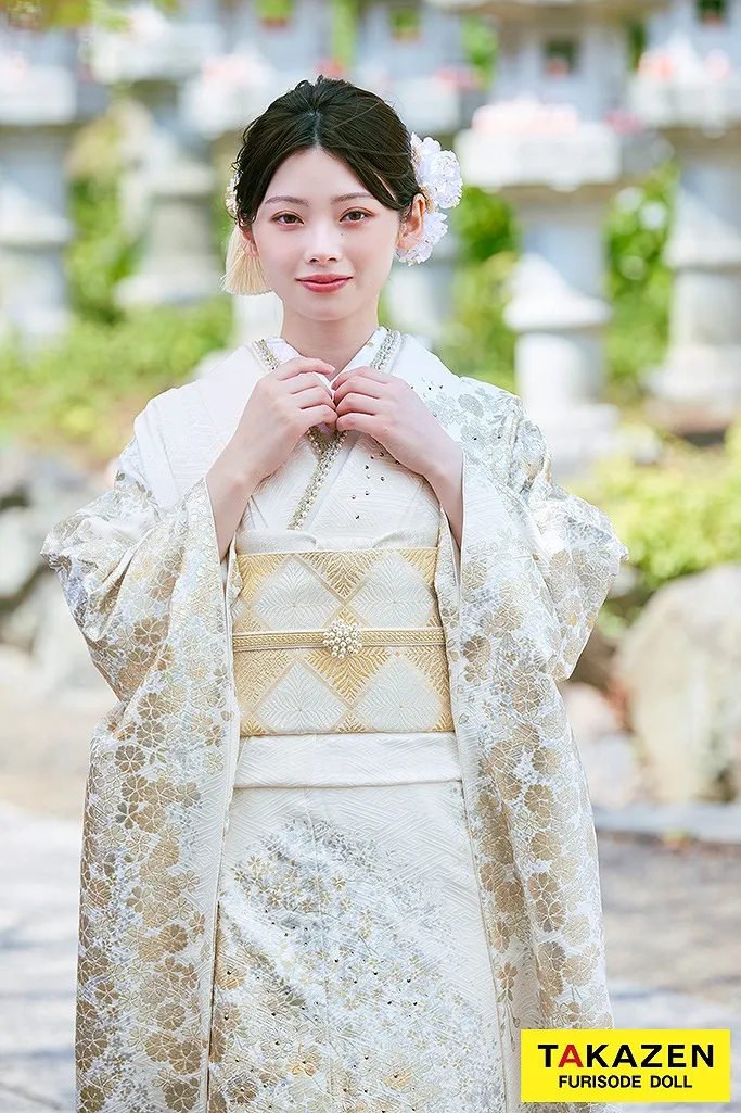 TAKAZENのレンタル振袖 高級古典 白金/白地 桜柄 きれいめ 柄小さめ エレガント 上品 綺麗系 はんなり【通販可】LB44