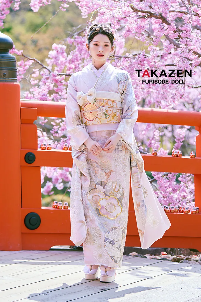 TAKAZENのレンタル振袖 正統派古典　ピンク/淡い色　かわいい振袖　桜柄/打ち出の小槌　はんなり　上品　きれいめ【通販可】LB47