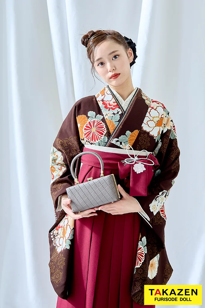 TAKAZENのレンタル袴 正統派古典　茶色/ブラウン　綺麗系　おしとやか　はんなり　大人っぽい【通販可】R26033