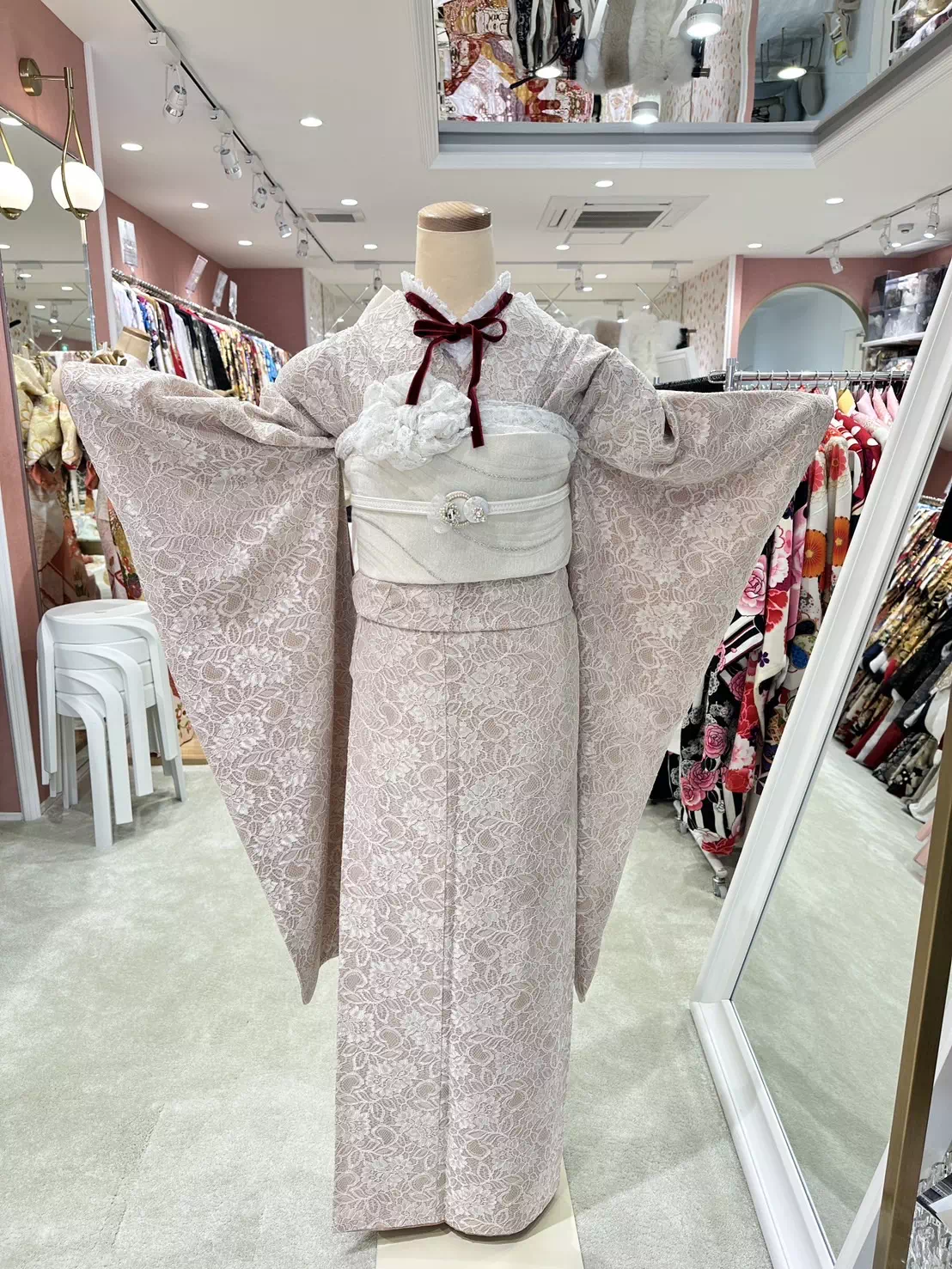 TAKAZEN姫路店　姫路市　成人式　卒業式　袴　振袖　イマドキ振袖　古典柄　口コミ　振袖レンタル　イマドキコーディネート　姫路市振袖レンタル　takazen　2024年成人 2025年成人　成人式　