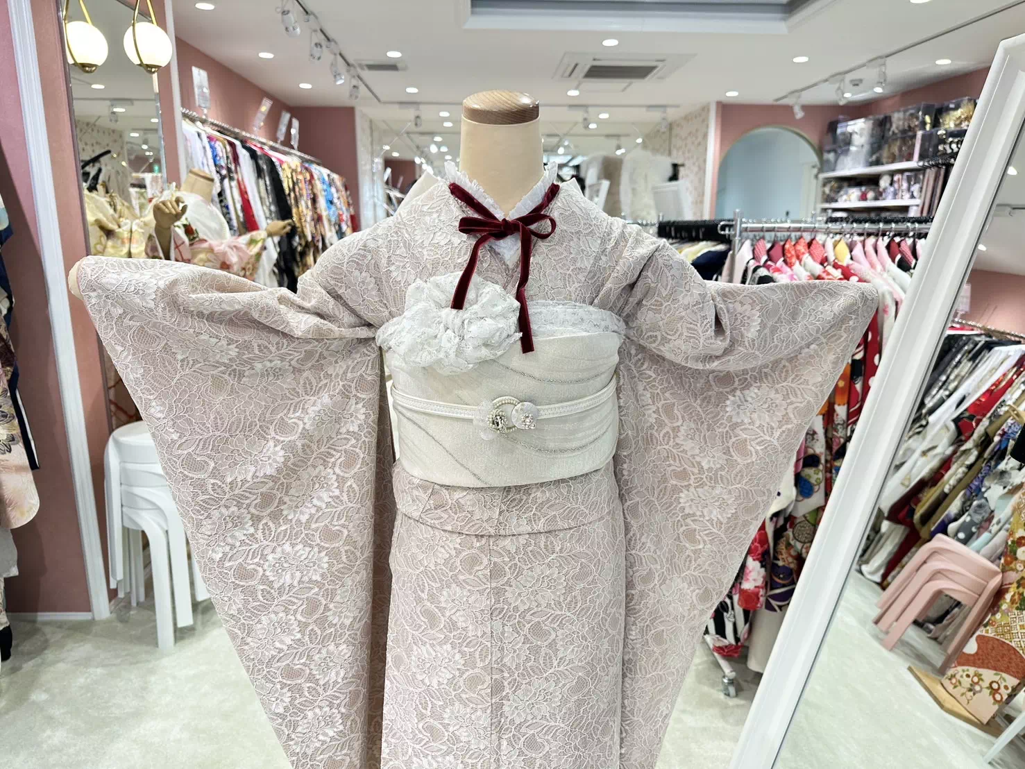 TAKAZEN姫路店　姫路市　成人式　卒業式　袴　振袖　イマドキ振袖　古典柄　口コミ　振袖レンタル　イマドキコーディネート　姫路市振袖レンタル　takazen　2024年成人 2025年成人　成人式　