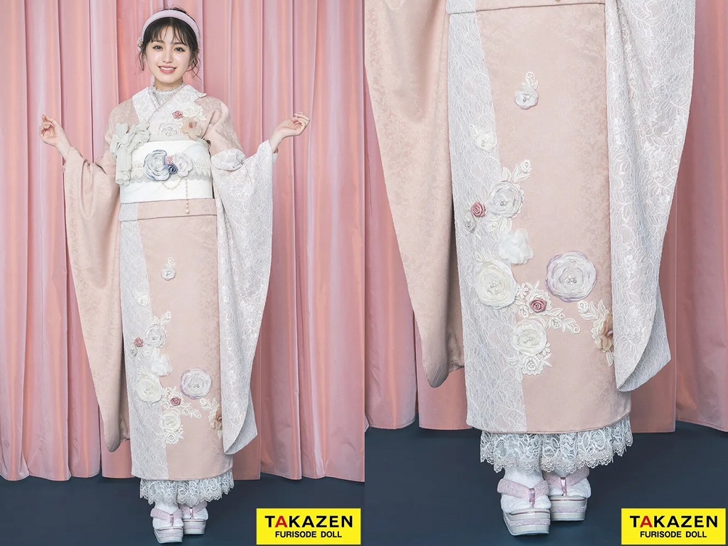 振袖レンタル　ヘップバーンミニョン　ピンクベージュ　立体花　フレンチガーリー　おしゃれ　かわいい　誰ともかぶらない　レースインナー/ブーツコーデ　香音【通販可】24008