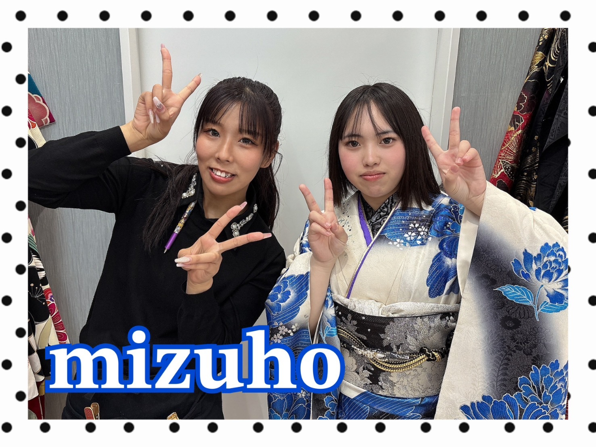 【TAKAZEN橿原店】11日♡田原本町/橋本市からお越しの2027年成人TAKAZENオリジナルヘップバーンローズのオシャレな可愛すぎるお振袖姫ちゃん♡